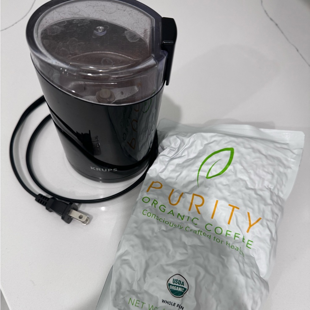 Coffee Grinder and Organic Coffee